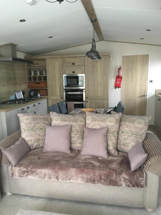 Tattershall Lakes Retreat 3 Bedroom Mini Lodge Waddington  Exterior photo
